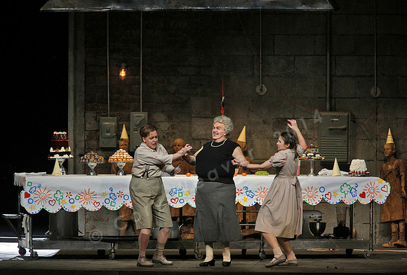 Metropolitan Opera Hansel and Gretel with Andriana Chuchman and Jennifer Johnson Cano by Engelbert Humperdink