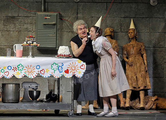 Metropolitan Opera Hansel and Gretel with Andriana Chuchman and Jennifer Johnson Cano by Engelbert Humperdink