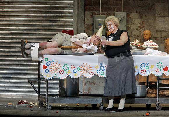 Metropolitan Opera Hansel and Gretel with Andriana Chuchman and Jennifer Johnson Cano by Engelbert Humperdink