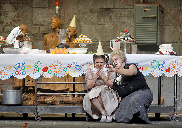 Metropolitan Opera Hansel and Gretel with Andriana Chuchman and Jennifer Johnson Cano by Engelbert Humperdink