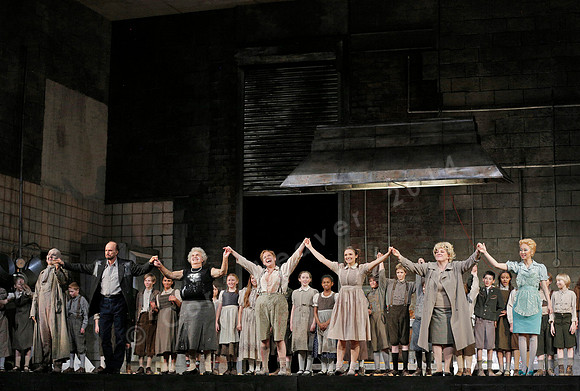Metropolitan Opera Hansel and Gretel with Andriana Chuchman and Jennifer Johnson Cano by Engelbert Humperdink