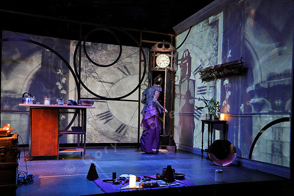 Prototype Festival Sunken Cathedral by Bora Yoon. Featuring Korean traditional dance and drumming artist Vong Pak, projections by Adam Larsen, set by Tom Lee, interaction design by R. Luke DuBois, and