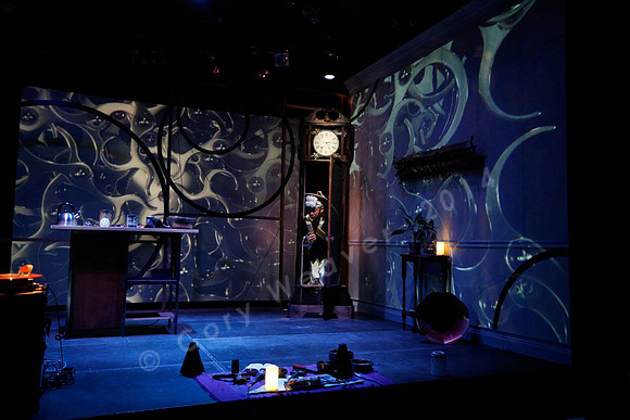 Prototype Festival Sunken Cathedral by Bora Yoon. Featuring Korean traditional dance and drumming artist Vong Pak, projections by Adam Larsen, set by Tom Lee, interaction design by R. Luke DuBois, and