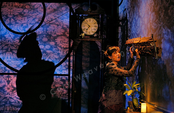 Prototype Festival Sunken Cathedral by Bora Yoon. Featuring Korean traditional dance and drumming artist Vong Pak, projections by Adam Larsen, set by Tom Lee, interaction design by R. Luke DuBois, and