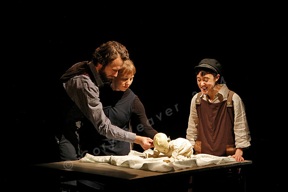 Prototype Festival presents “The Scarlet Ibis” Directed by Mallory Catlett, Music Direction by Steven Osgood, Puppetry Design by Tom Lee, Set Design by Joseph Silovsky, Lighting Design by Jeanette Oi-