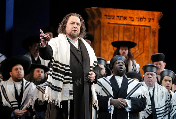 Lyric Opera of Chicago, Nabucco