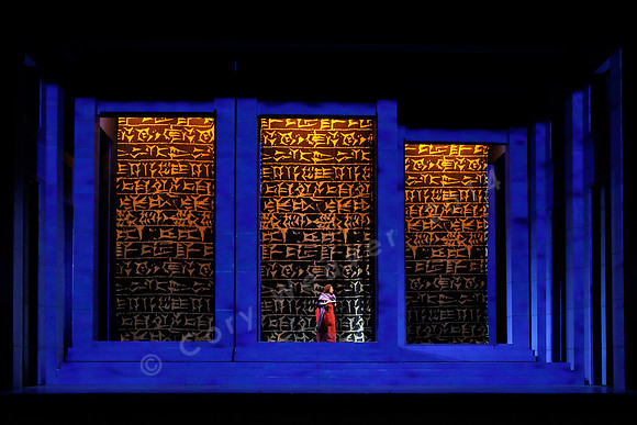 Lyric Opera of Chicago, Nabucco