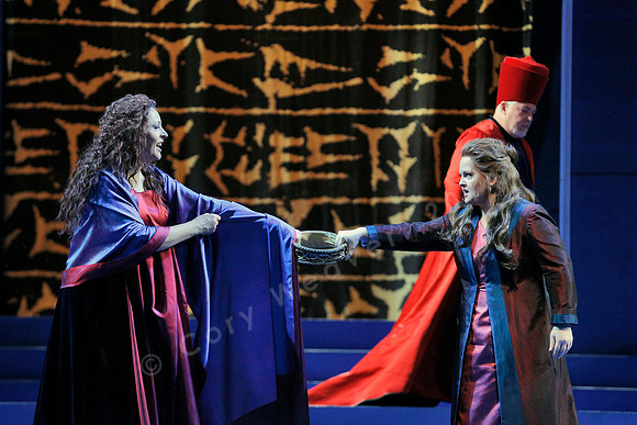 Lyric Opera of Chicago, Nabucco