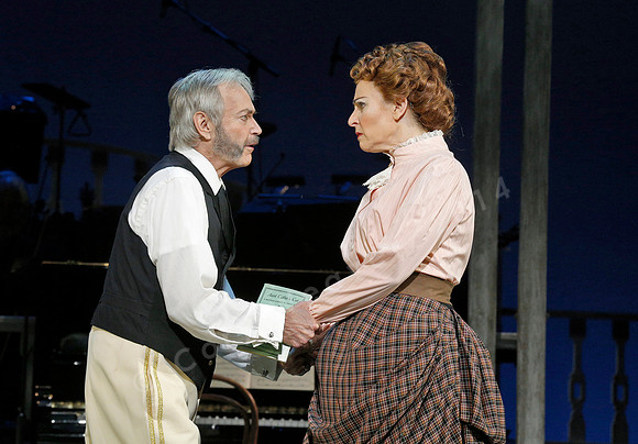 Portland Opera, Showboat