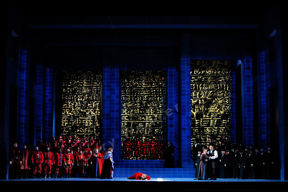 Lyric Opera of Chicago, Nabucco