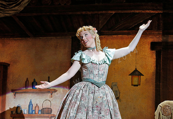 Portland Opera, Showboat