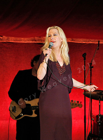 Bard Summerscape", "Spiegeltent, Justin Vivian Bond