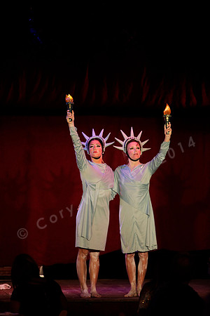Bard Summercape, Wau Wau Sisters