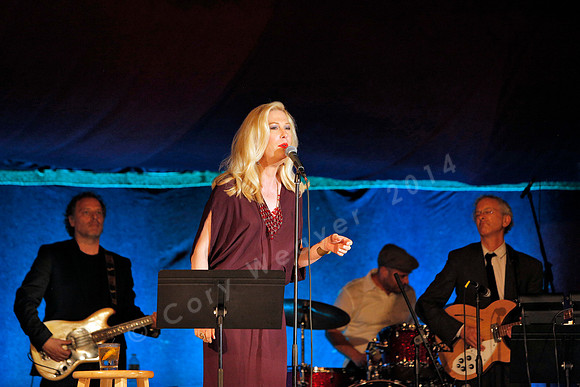 Bard Summerscape", "Spiegeltent, Justin Vivian Bond