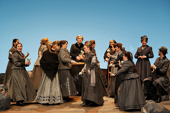 San Francisco Opera, Jenufa