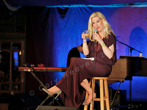 Bard Summerscape", "Spiegeltent, Justin Vivian Bond