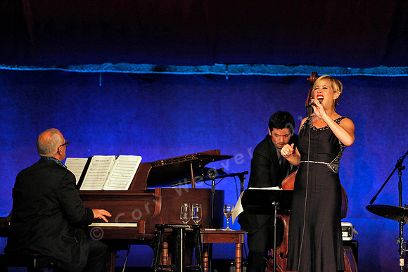 Bard Summerscape, Spiegeltent, Molly Ringwald