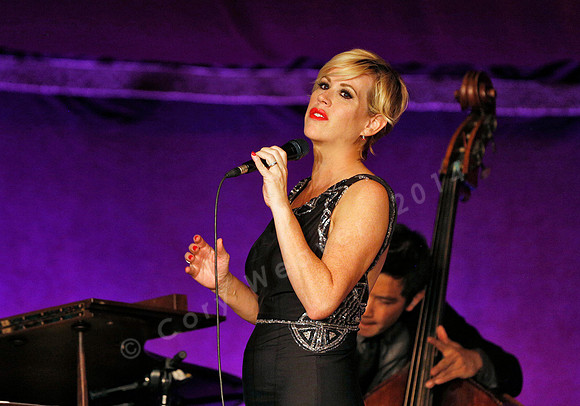 Bard Summerscape, Spiegeltent, Molly Ringwald