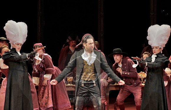 San Francisco Opera, Don Giovanni, "San Francisco Opera", "Don Giovanni", "Erin Wall", "Erwin Schrott", "Ildebrando D'Arcangelo", "Ana María Martínez", "Sarah Shafer", "Stanislas de Barbeyrac", "Micha