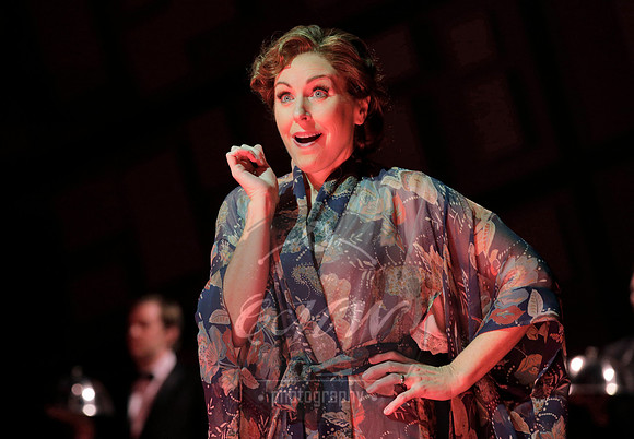Minnesota Opera, Dinner at Eight