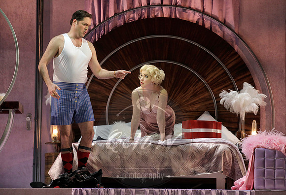 Minnesota Opera, Dinner at Eight