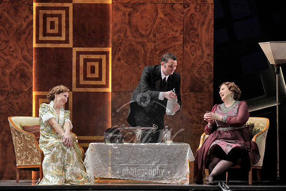 Minnesota Opera, Dinner at Eight