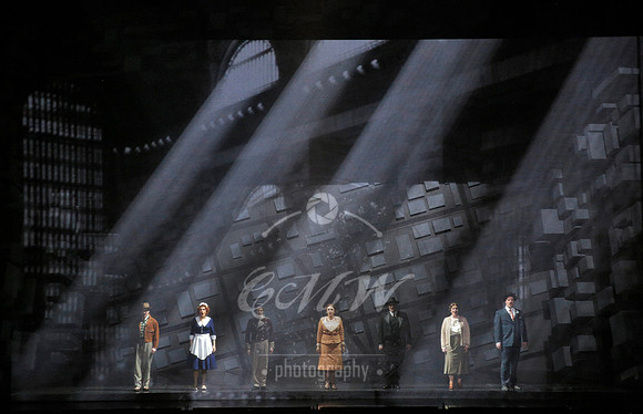 Minnesota Opera, Dinner at Eight