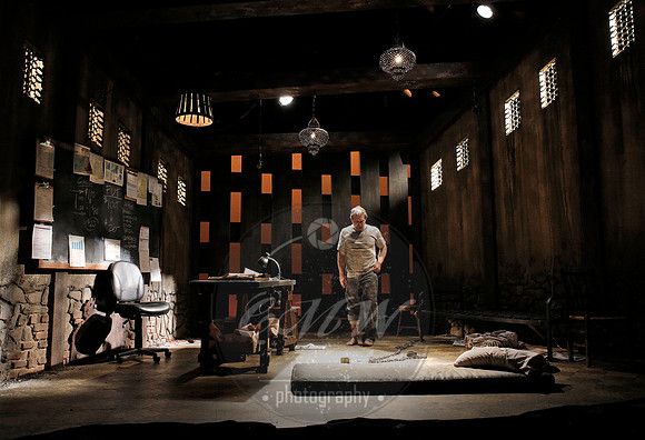 Kansas City Repertory Theater, The Invisible Hand