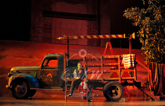 Portland Opera, i Pagliacci & Carmina Burana Double Bill