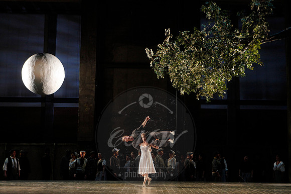 Portland Opera, i Pagliacci & Carmina Burana Double Bill