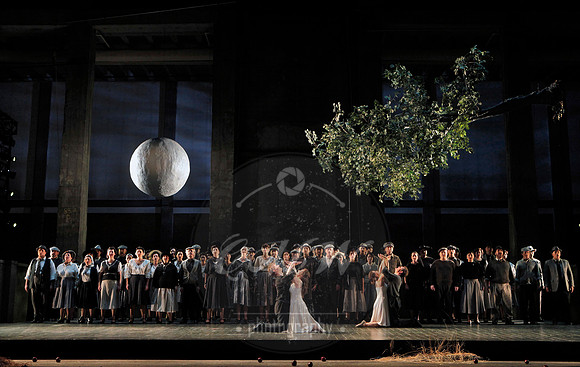 Portland Opera, i Pagliacci & Carmina Burana Double Bill