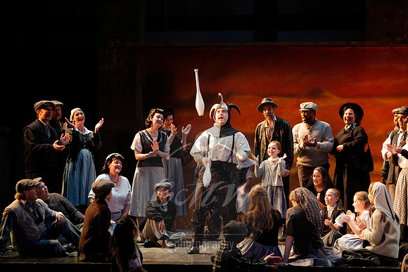 Portland Opera, i Pagliacci & Carmina Burana Double Bill
