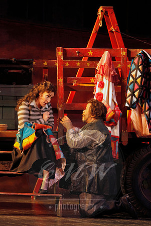 Portland Opera, i Pagliacci & Carmina Burana Double Bill