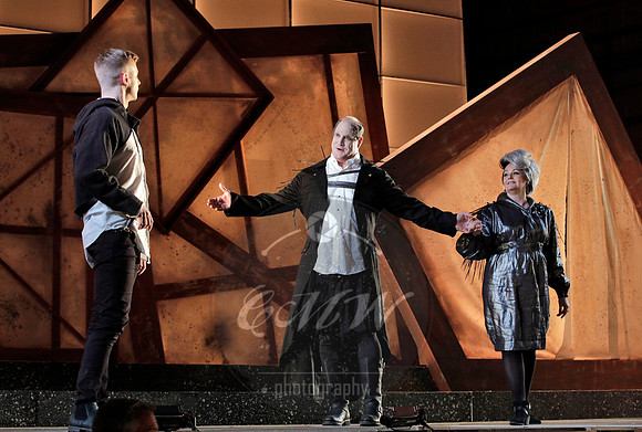 West Edge Opera, Hamlet