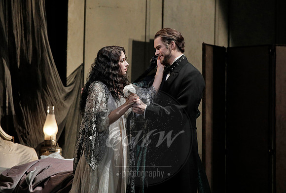 San Francisco Opera, La traviata