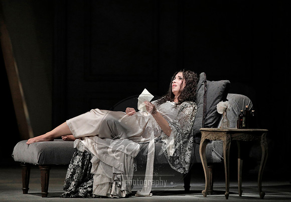 San Francisco Opera, La traviata