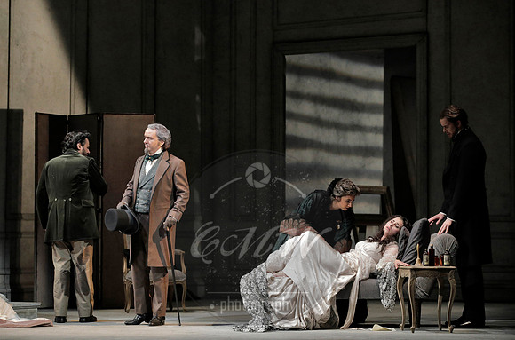 San Francisco Opera, La traviata