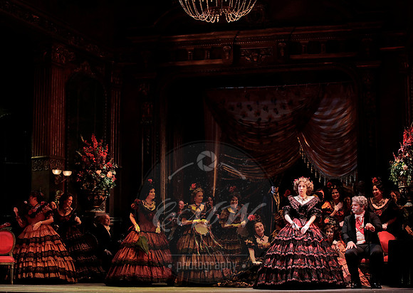 San Francisco Opera, La traviata