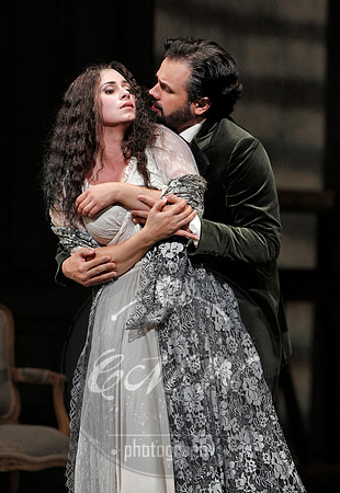 San Francisco Opera, La traviata