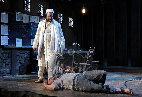 Kansas City Repertory Theater, The Invisible Hand