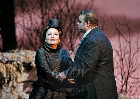 Metropolitan Opera Lucia