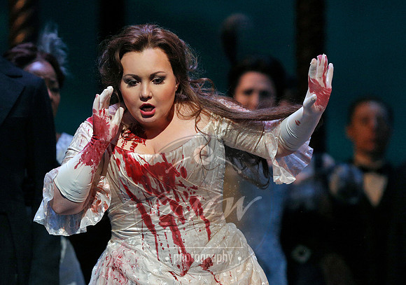 Metropolitan Opera Lucia