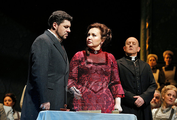 Metropolitan Opera Lucia
