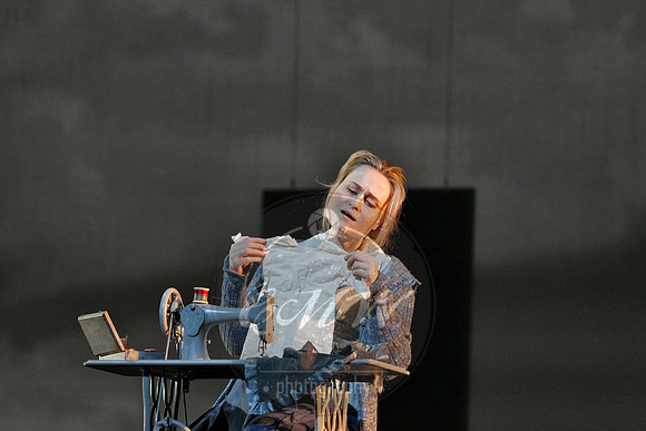 Metropolitan Opera, Faust 2013