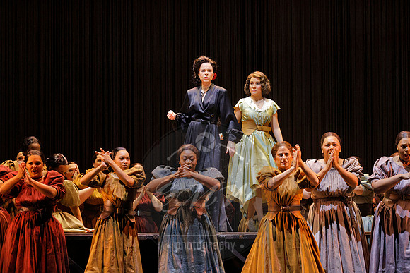 Los Angeles Opera, Ainadamar