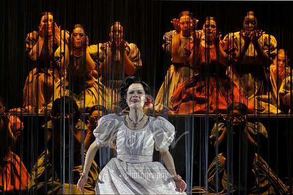 Los Angeles Opera, Ainadamar