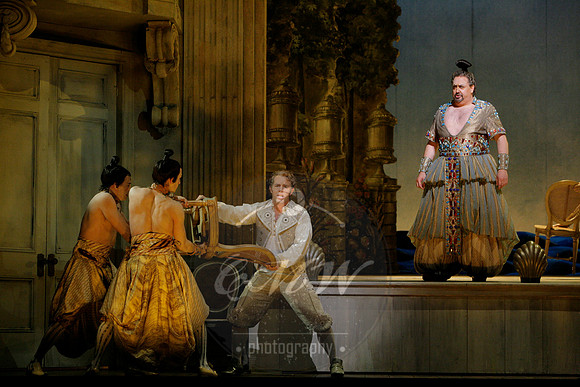 San Francisco Opera THE ABDUCTION FROM THE SERAGLIO