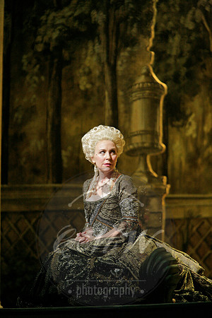 San Francisco Opera THE ABDUCTION FROM THE SERAGLIO