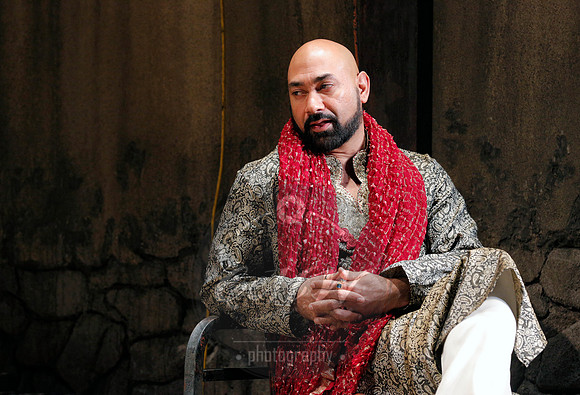 Kansas City Repertory Theater, The Invisible Hand